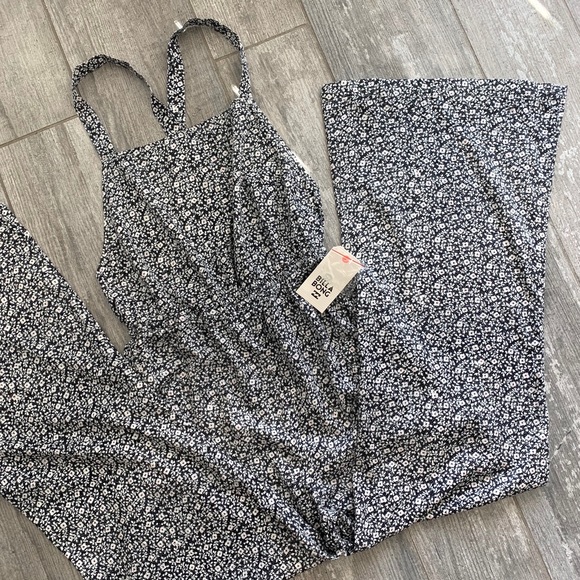 🔥🔥BILLABONG - MEADOW JUMPSUIT🔥🔥 - Picture 3 of 8